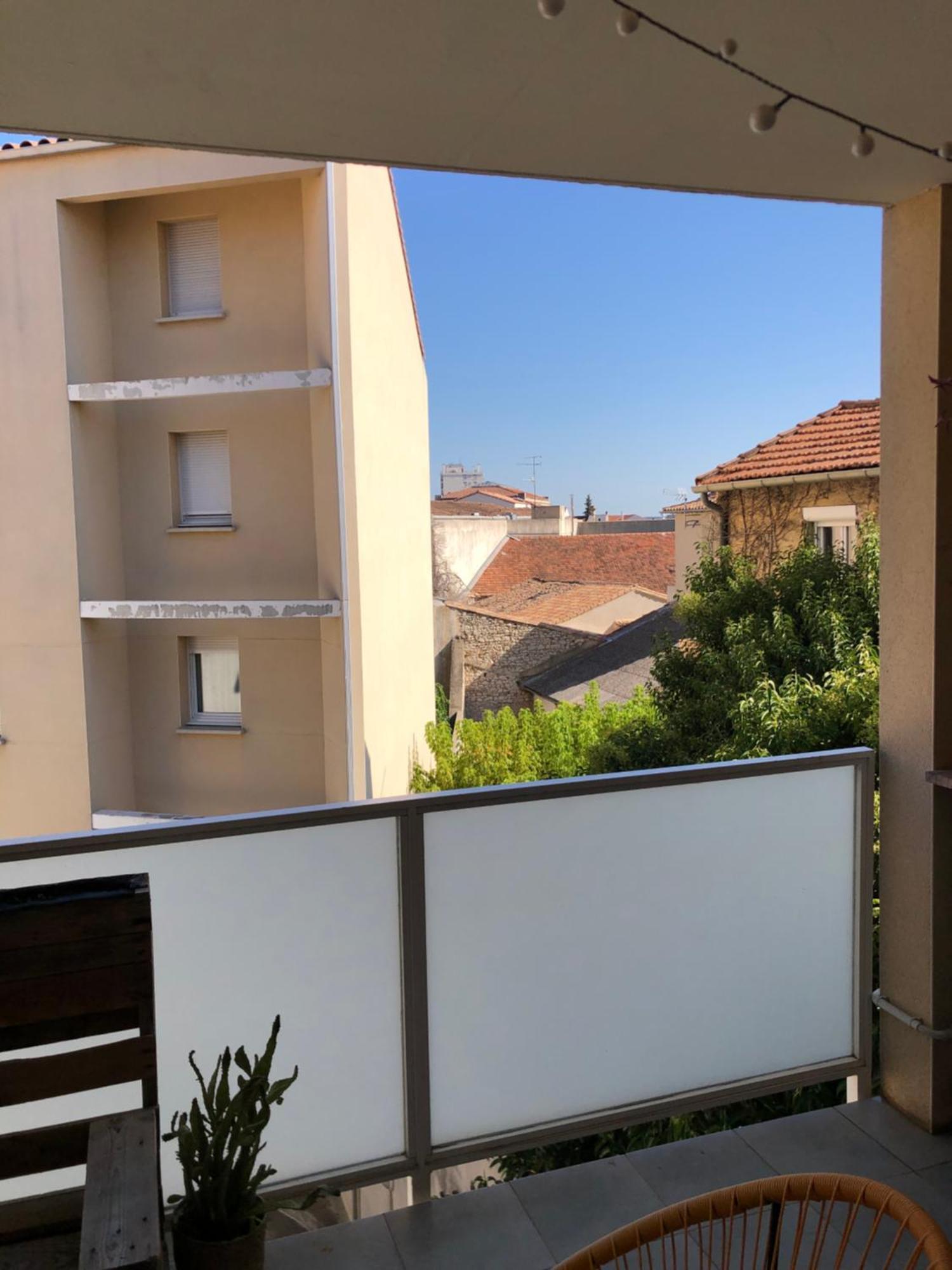 Bel Appartement Nimois Au Calme Avec Balcon Nimes Luaran gambar